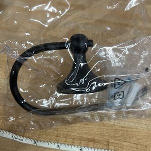 New Toilet Paper Holder Bathroom Tissue Holder Paper Roll